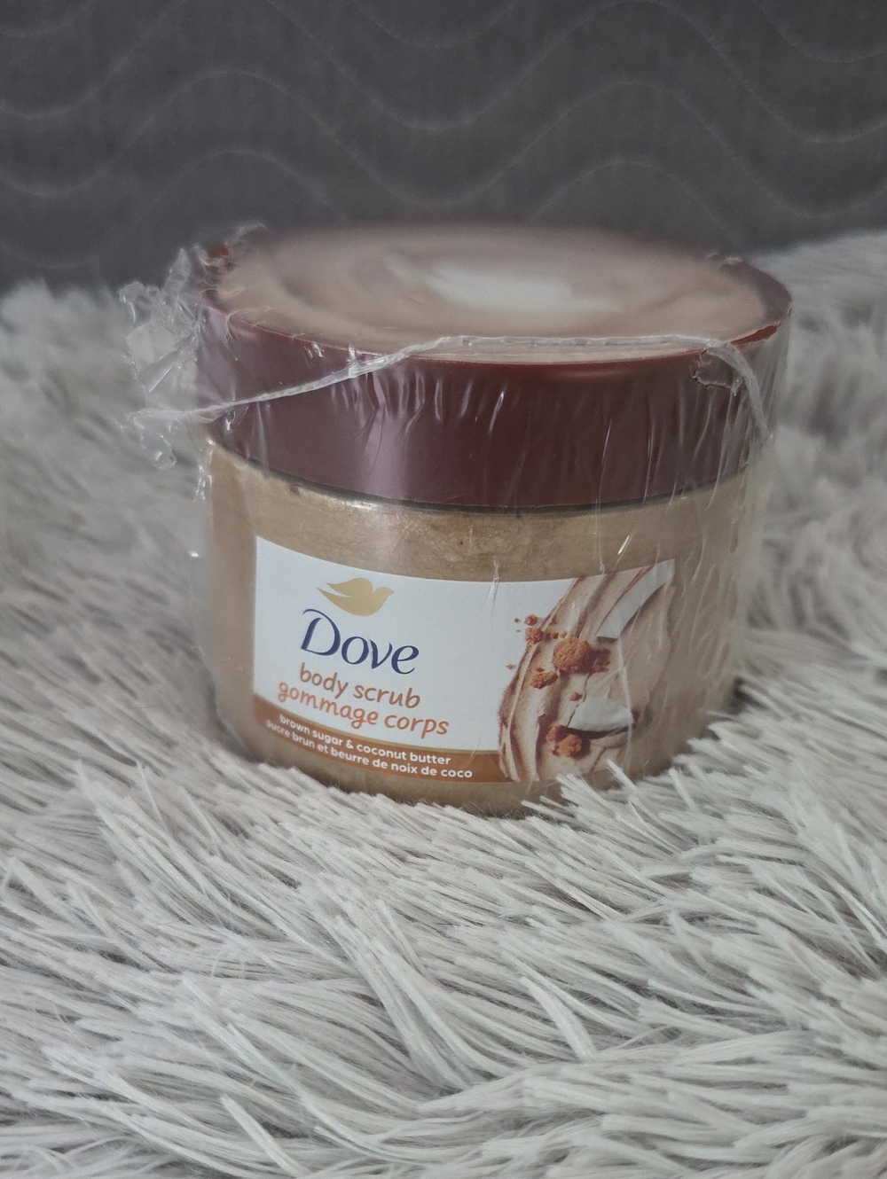 Dove Exfoliating Body Scrub Brown Sugar & Coconut Butter - New/Sealed